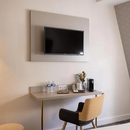 Des Ambassadeurs Hotel 3*