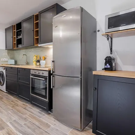 Apartment Urban Refuge In The Heart Of The Marsh 1bdr - 3p