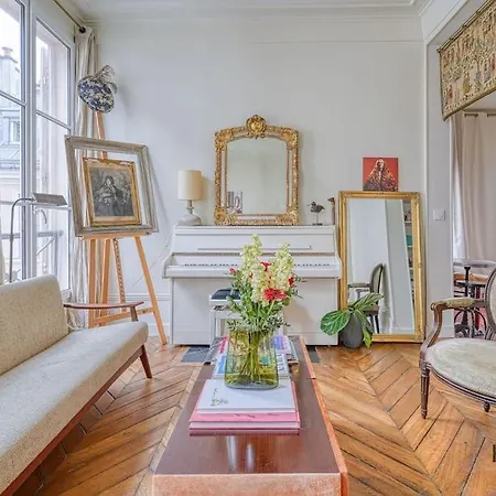 Apartment Charmant 2 Pieces Au Coeur De Faubourg-montmartre - 182c