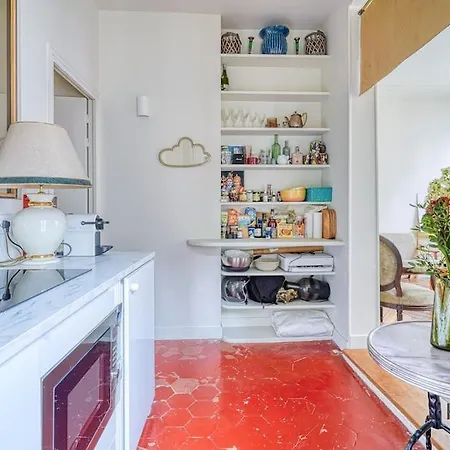 Charmant 2 Pieces Au Coeur De Faubourg-montmartre - 182c Apartment Paris