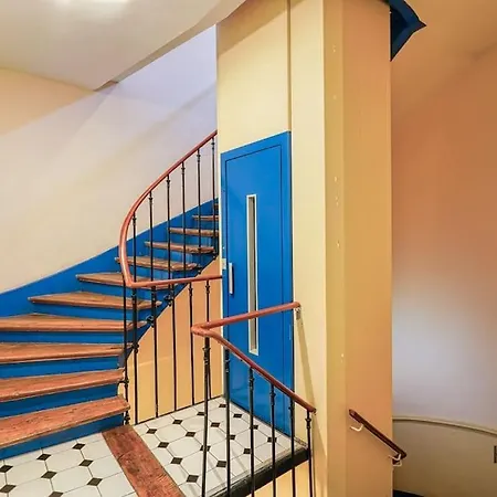 Apartment Charmant 2 Pieces Au Coeur De Faubourg-montmartre - 182c *