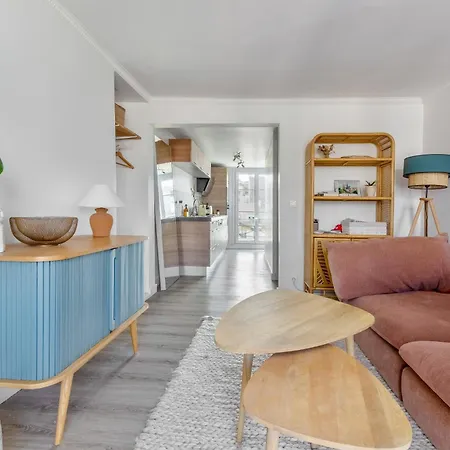 Faubourg St Martin - Canal Saint Martin Chaleureux Apartment