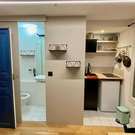 Joli Studio 18m2 En Plein Coeur Du Marais A ! * Paris