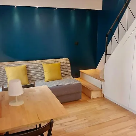 Appartement Joli Studio 18m2 En Plein Coeur Du Marais A ! *