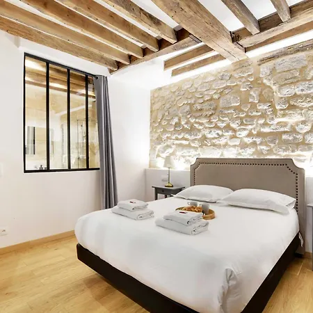 Apartment Chic Au Coeur Du 9eme 2 6p Paris