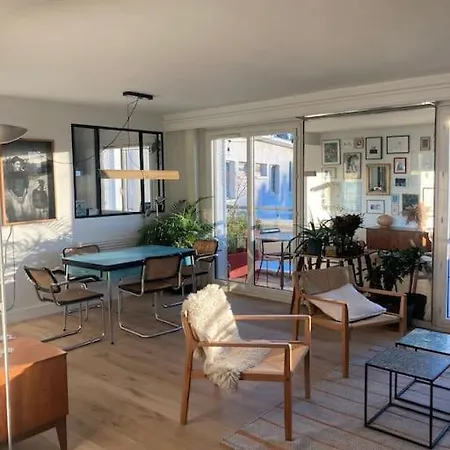 公寓 Loft En Dernier Etage Proche Des Buttes Chaumont 巴黎