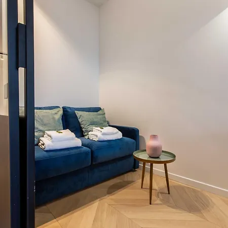 Modern - 2br-6p - Montorgueil Paris