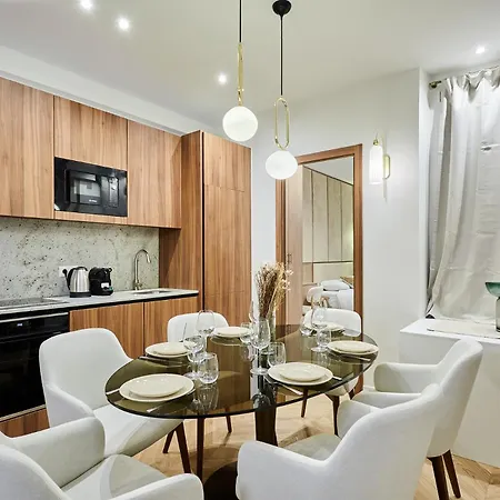 Superb Center Of By Prestige Apartamento *