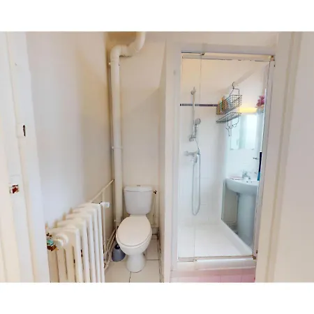 Apartment Joivy Charming Studio With Eiffel Tower View *