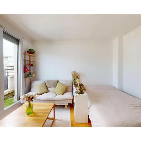 Joivy Charming Studio With Eiffel Tower View *
