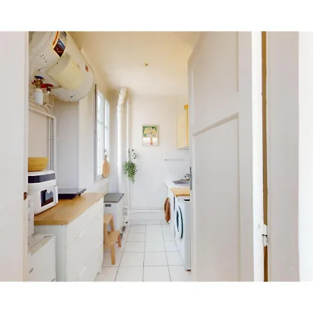 Apartment Joivy Charming Studio With Eiffel Tower View Paris