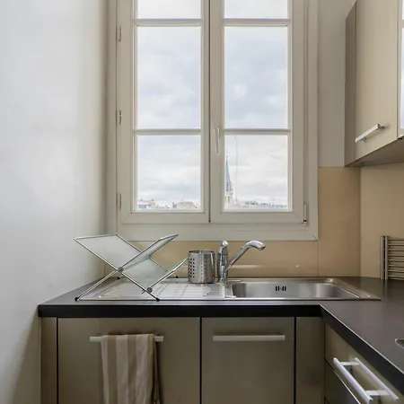 Luxury And Comfort In The Heart Of 公寓 *