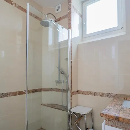 Luxury And Comfort In The Heart Of Appartement