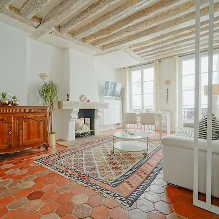 2 Bedroom With The Location Of In 2nd Arr París