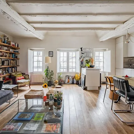 Apartment Veeve - Modern-chic Mezzanine