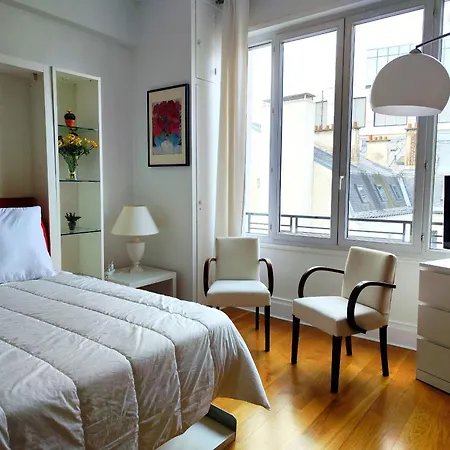 Avenue Franklin Roosevelt - 8 Apartment Paris