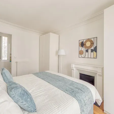 Eiffel Tower 10 Minutes 1br Renovated Apartman Párizs