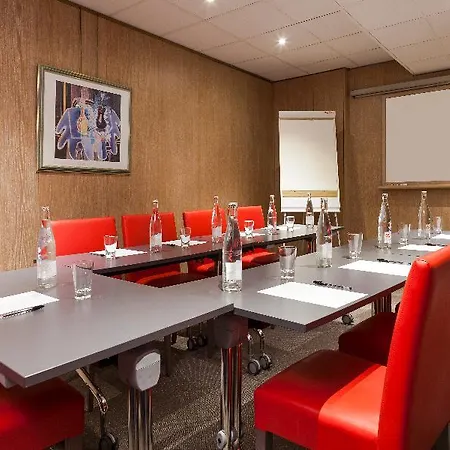 Hotel Appia La Fayette 3*