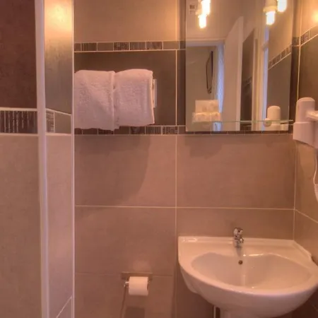 Hotel Le Twelve 3*