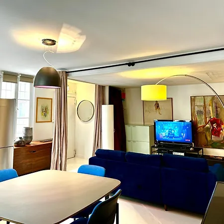 Delux2 Large Marais Apartamento