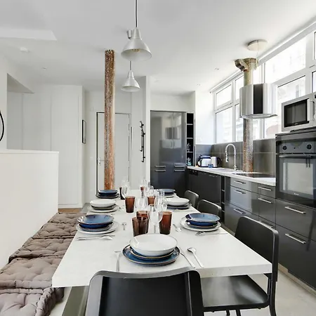 Modern Loft - 2br-8p - Place De La Republique Apartment *