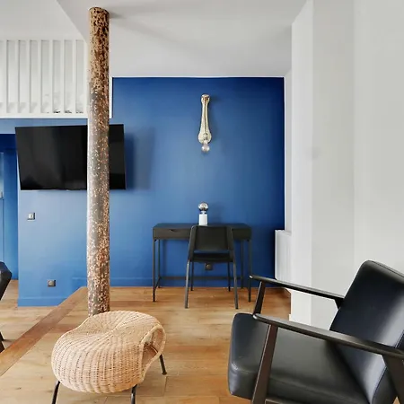 Appartement Modern Loft - 2br-8p - Place De La Republique Parijs