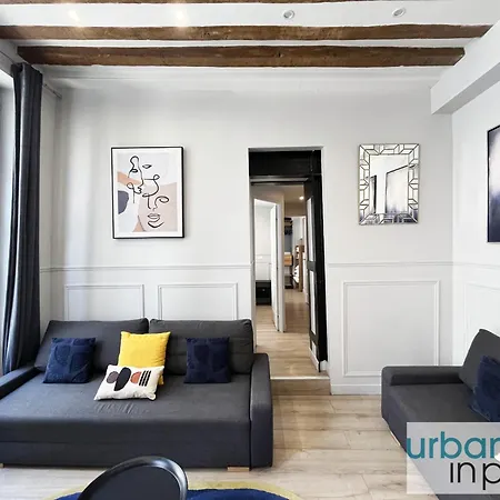 44 - Pretty 2 Bdr Flat In Apartment Paris