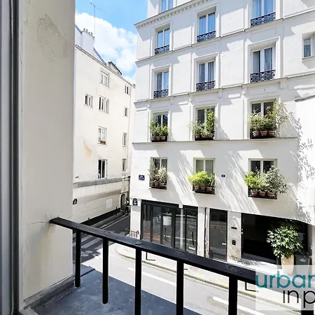 Apartment 44 - Pretty 2 Bdr Flat In *