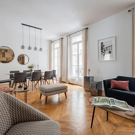 Veeve - Master Of Minimalism Apartment Paris