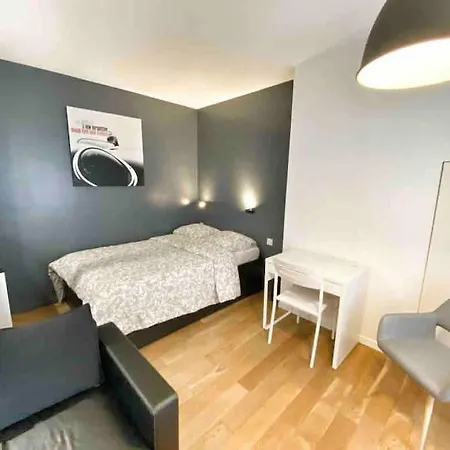 Charming Flat In Montmartre Apartamento París