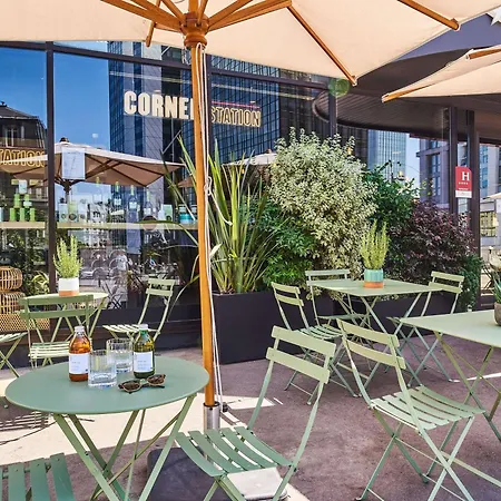 Hotel Mercure Gare De Lyon Tgv 4*