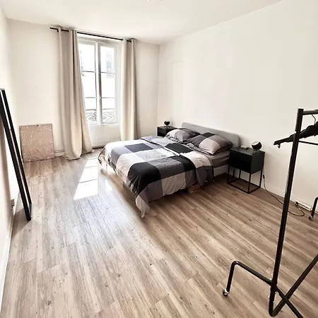 Superbe Design Canal Saint Martin アパート パリ