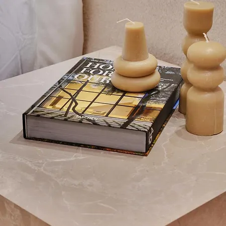 Luxury In The Heart Or Paris-notre Dame Apartment