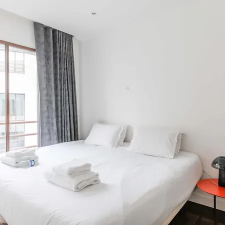 Bastille - Elegant Duplex Loft -6p Paris