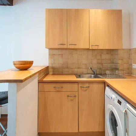 Spacieux Dans Le Beau Quartier Du Marais Apartment *