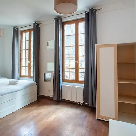 Apartamento Spacieux Dans Le Beau Quartier Du Marais *