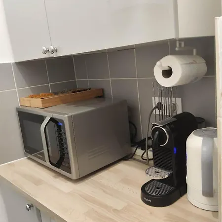 New Charming Comfortable In 10-near Metro París