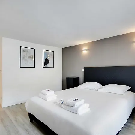 Apartment In The Heart Of Opera Paris