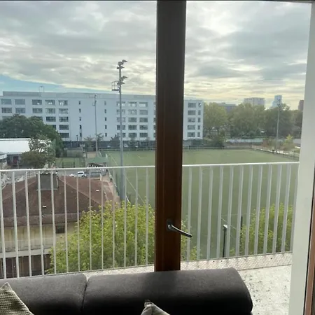 Avenue Rapp Apartment