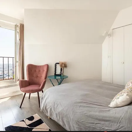 In Front Of Sacre Coeur - 2 Bedrooms In Last Floor Paris