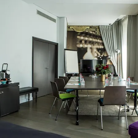 Indigo - Opera By Ihg Hotell 4*