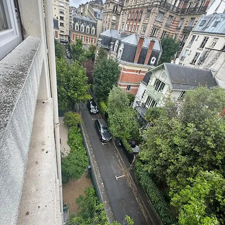 L'assomption Au Calme 16e Appartement Parijs