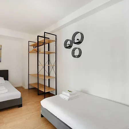 Apartment In The Heart Of Opera Paris