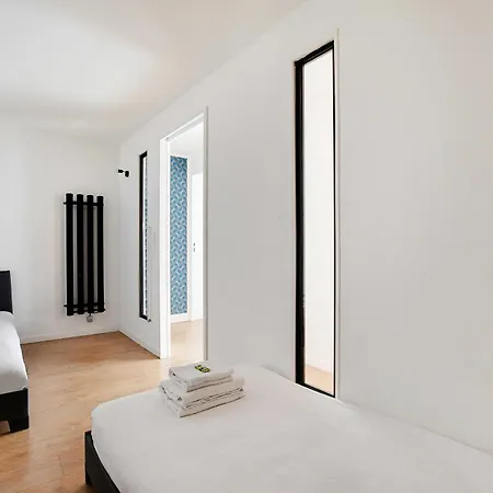 In The Heart Of Opera Apartment Paris