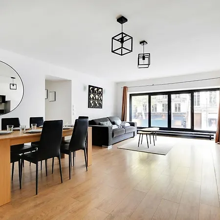 In The Heart Of Opera Apartment Paris