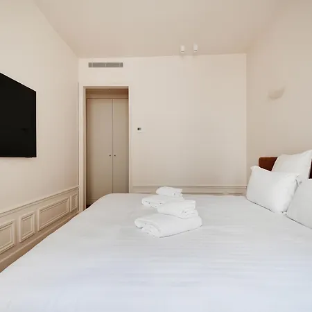 Apartment Pick A Flat's Apartements With Services In Louvre - Rue Des Halles