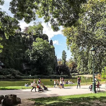 Magnifique - Parc Des Buttes Chaumont
