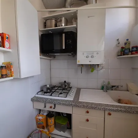 La Maison Rouge Париж