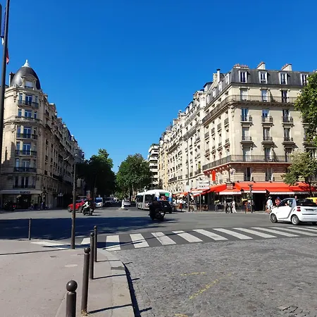 La Maison Rouge Апартаменты *
