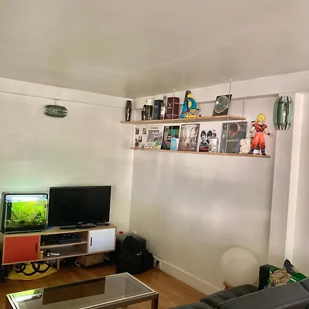 Proche Des Buttes-chaumont Apartamento